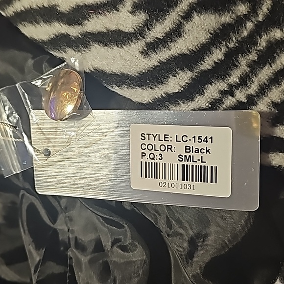 ZEBRA COAT - Picture 5 of 6